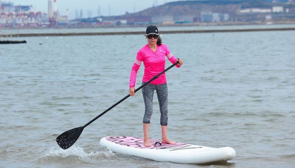 Caroline Lee paddleboard