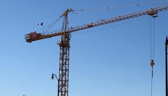 Construction-crane-AWD