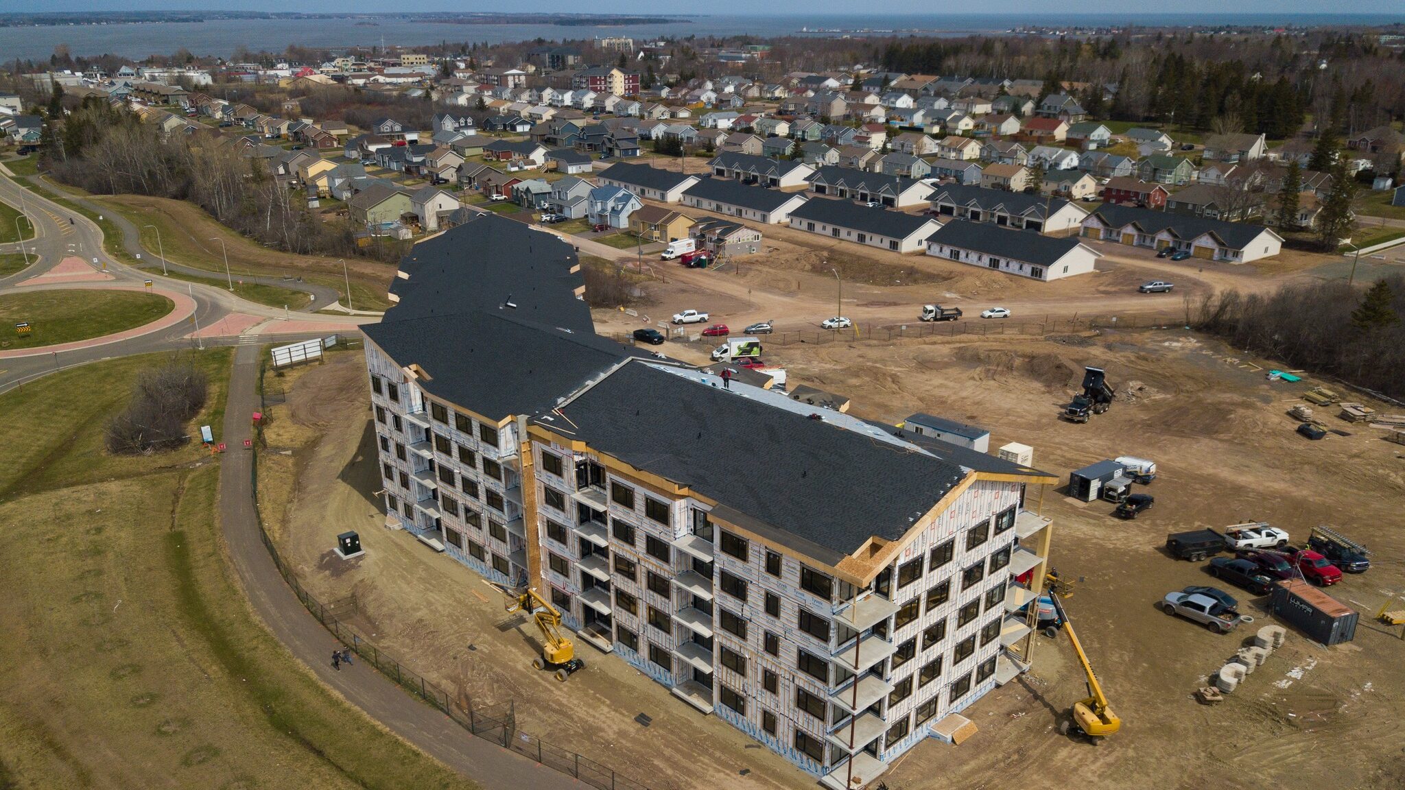 First Of Three New Apartment Towers In Shediac On Track To Finish By